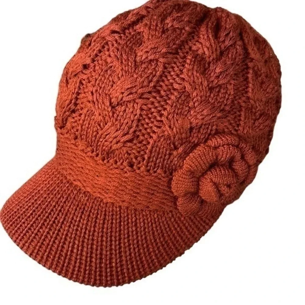 Maroon Knit‎ Hat
